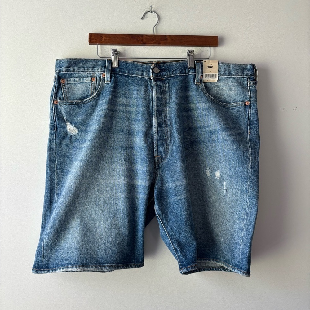 NWT Levi's‎ 501 distressed men's shorts size 42